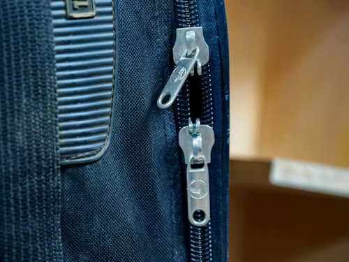 Zip with Ease: Your Guide to Finding the Perfect Zipper Puller