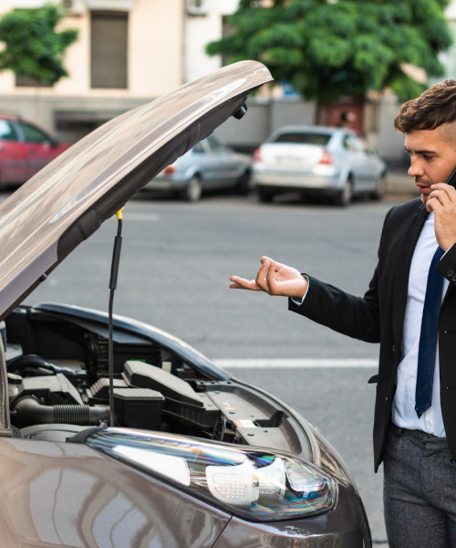 How a Car Wreck Lawyer Helps You Maximize Your Compensation