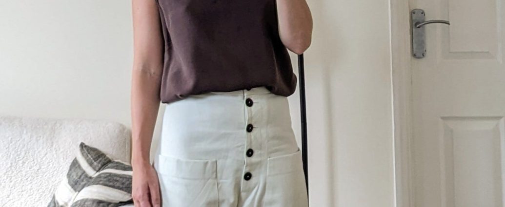 Awkward Outfit Proportions: Balance Shapes With Better Pairings